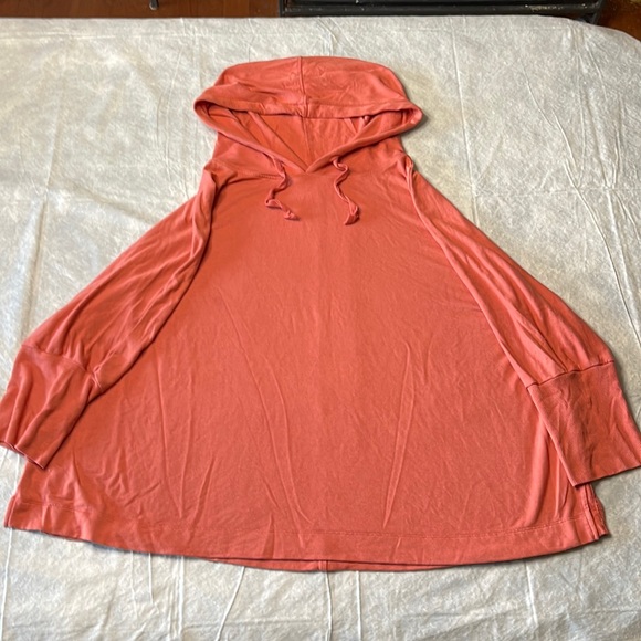 Terra & Sky Tops - 2X terra & sky Woman’s pullover Hoodie